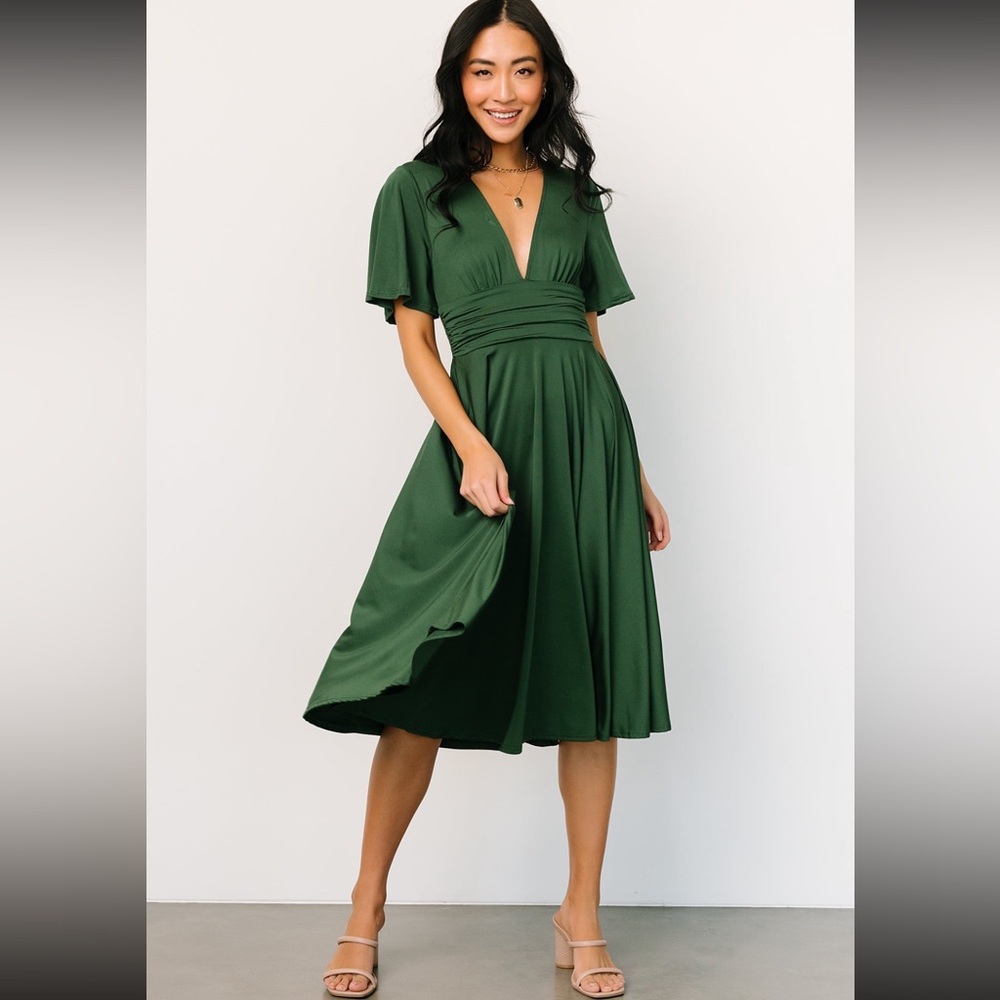 NWT Baltic Born Green Ruched Wrap Midi Dress Size 1X elegant Feminine Summer